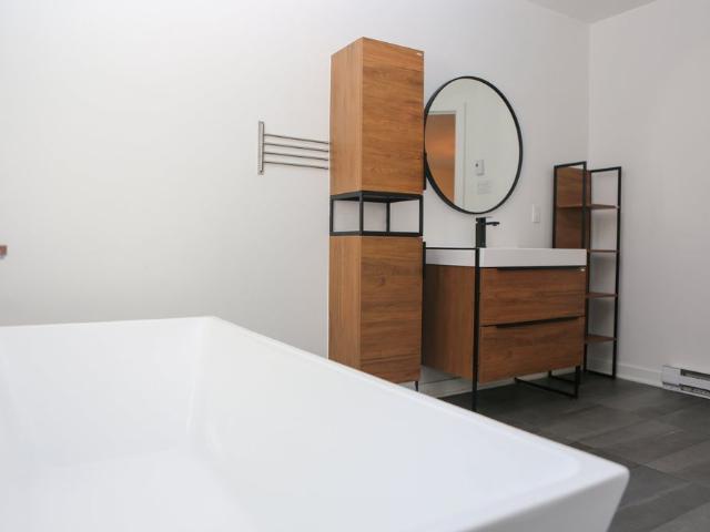 9861 Rue Limoges