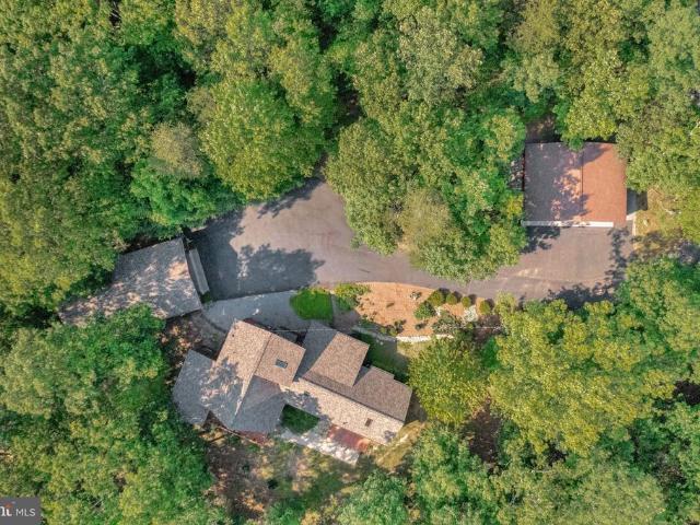 986 Walden Road