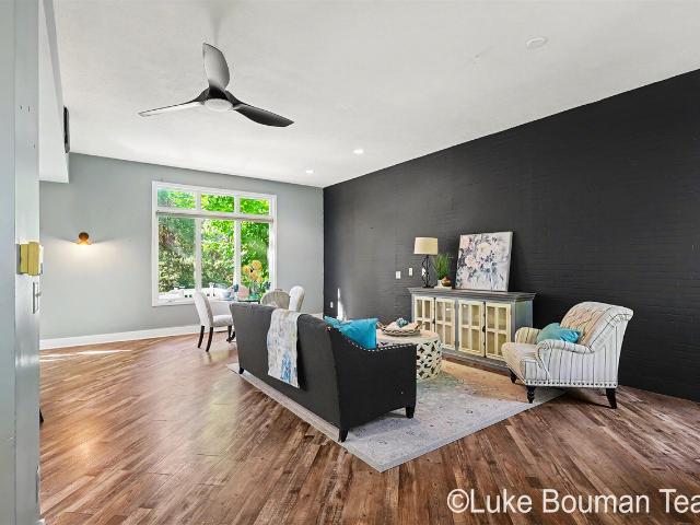 9875 Scotch Court
