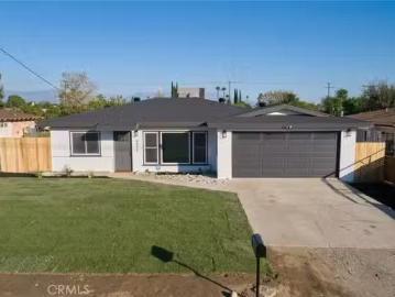 9871 MAGNOLIA ST, BLOOMINGTON, CA 92316