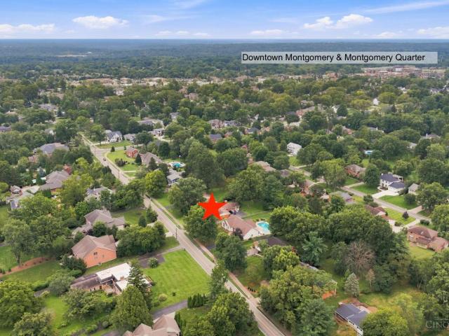 9871 Zig Zag Road