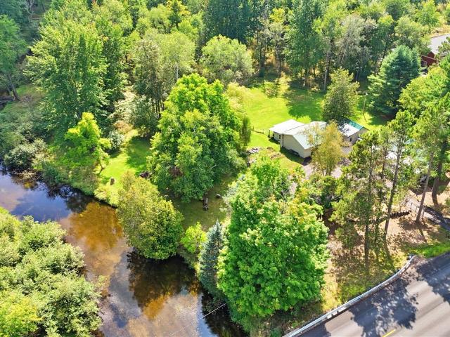 9871 7 Mile Road