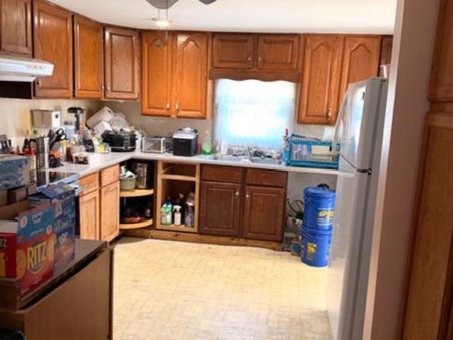 987 eastham rd