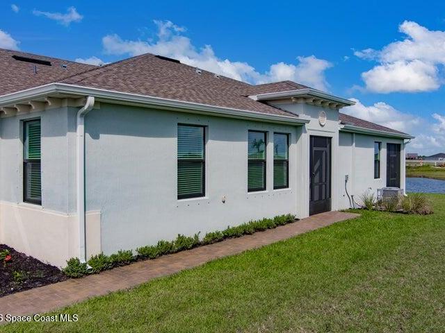 9893 Alister Dr, Melbourne, FL 32940 | MLS #1075