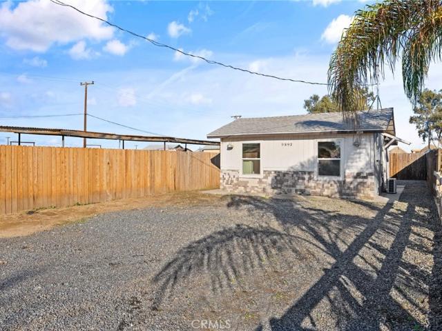 9893 Vista Avenue