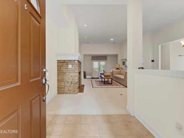 989 Rarity Bay Pkwy
