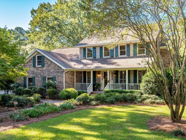 989 Three Trees Road