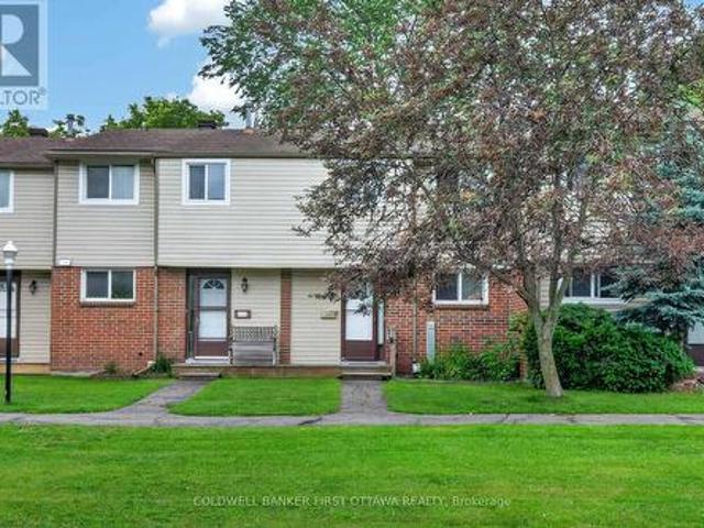 98 1444 Palmerston Drive, Ottawa, ON, K1J 8P1 townhouse for sale | Listing ID X13473 | Royal LePage