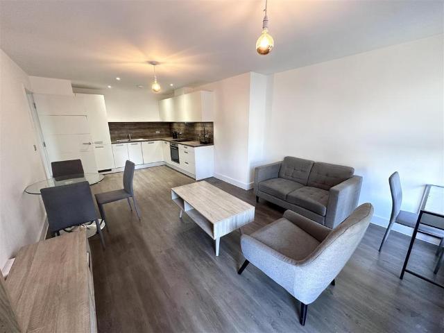 98 Tennant Street, Birmingham, B15 1BS, United Kingdom | 2 bed apartment for rent #140225559 | Rentberry