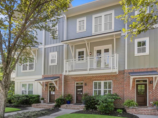 98 Vincent Drive