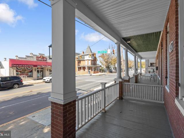 98 W Main Street