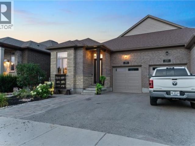 98 Woodberry Crescent, Elmira, ON, N3B 3L1 house for sale | Listing ID 40860 | Royal LePage