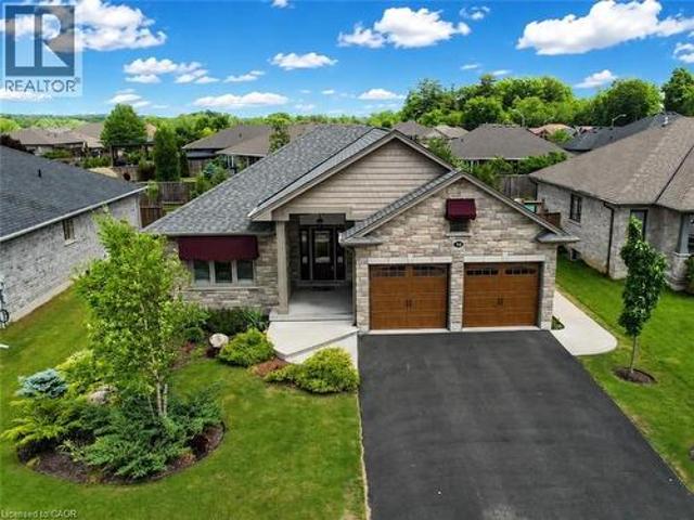 98 Allandale Crescent, Simcoe, ON, N3Y 0B4 house for sale | Listing ID 40824 | Royal LePage