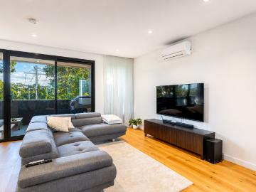 98 Amara Circuit Oakleigh South, VIC 3167