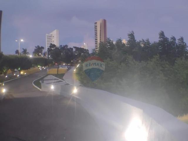 98 Área Útil Apartamento Alugar, 3 Dormitórios localizado em Ponta Negra, Natal, Rio Grande do Norte, 59090 500 | Brasil