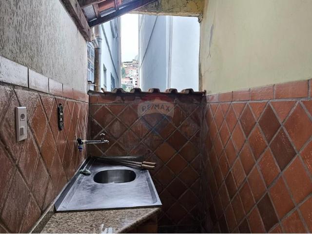 98 Área Útil Apartamento Alugar, 3 Dormitórios localizado em Rua Luís Rocha, 575, Santa Terezinha, Juiz de Fora, Minas Gerais, 36046130 | Brasil