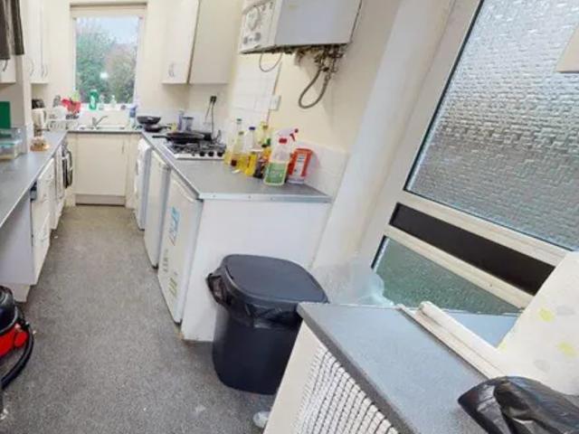 98 Bournbrook Road, Metchley, B29 7BU, United Kingdom | 4 bed house for rent #138512939 | Rentberry