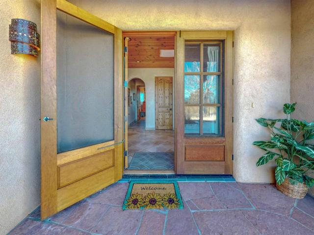 98 Calle Mirador, Ranchos De Taos, US, NM