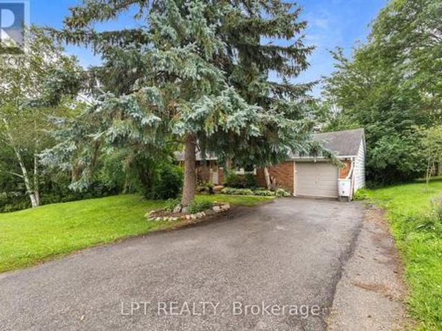 98 Don Mor Drive, Newmarket, ON, L3Y 1G7 house for sale | Listing ID N13744 | Royal LePage