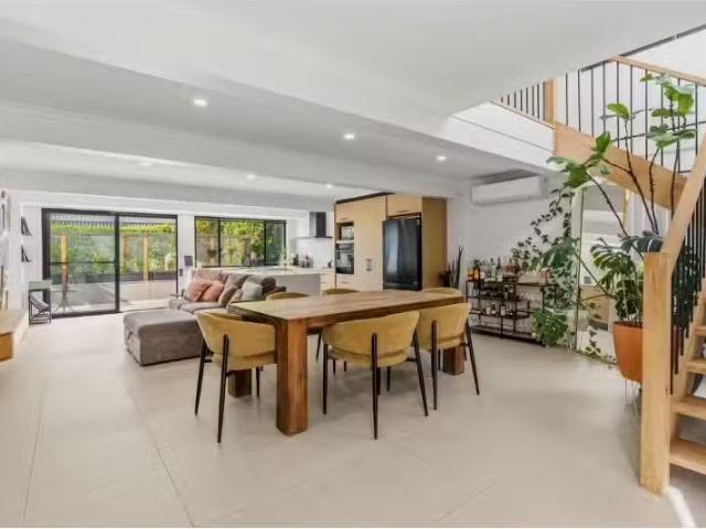98 Ducat Street, Tweed Heads House for rent Listed by Propert.