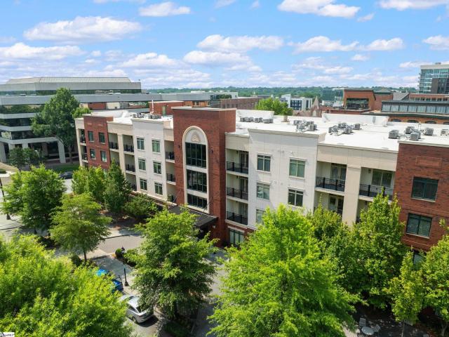 98 E Mcbee Avenue # Unit 303