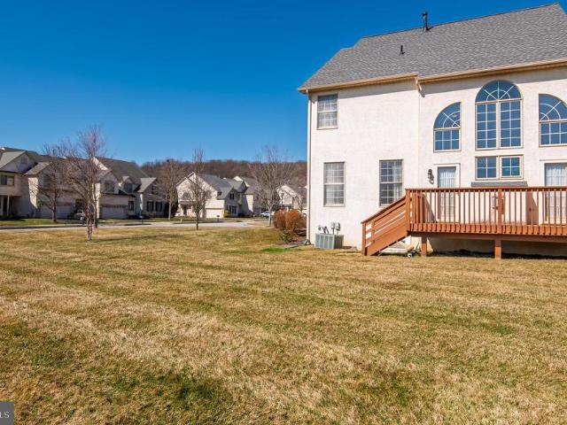 98 Granville Way