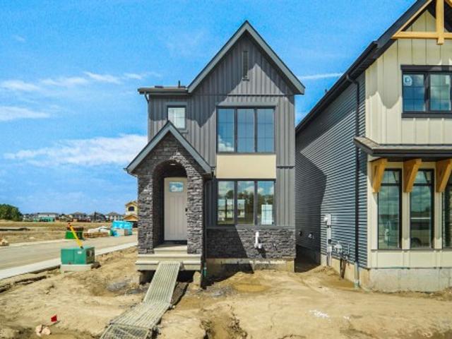 98 Juniper Wynd, Fort Saskatchewan, AB, T8L 3S4 house for sale | Listing ID E4503 | Royal LePage