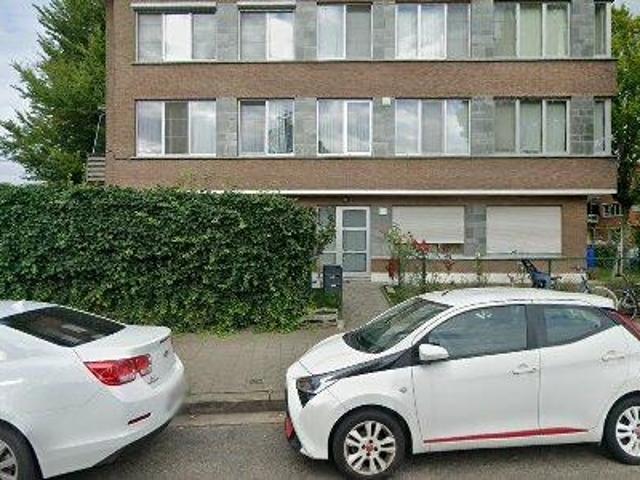 98 m2 apartment for rent in Antwerp Wilrijk