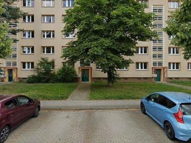98 m2 apartment for rent in Zwickau