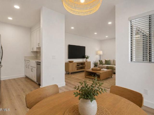 98 Maegan Pl, Unit 6, Thousand Oaks, CA 91362 | MLS #226001 VC