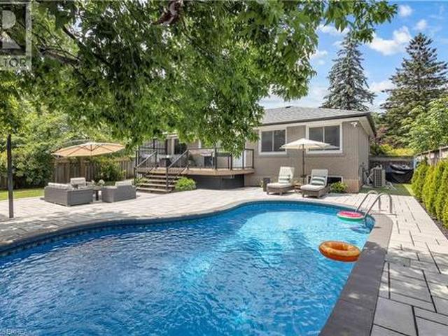 98 Miller Road, Oakville, ON, L6H 1J9 house for sale | Listing ID 40864 | Royal LePage
