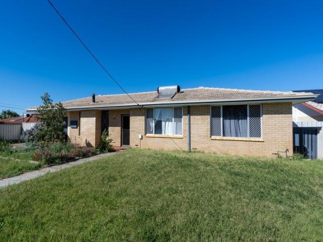 98 Mitchell Street, Spalding Solid Investment on a Generous Block