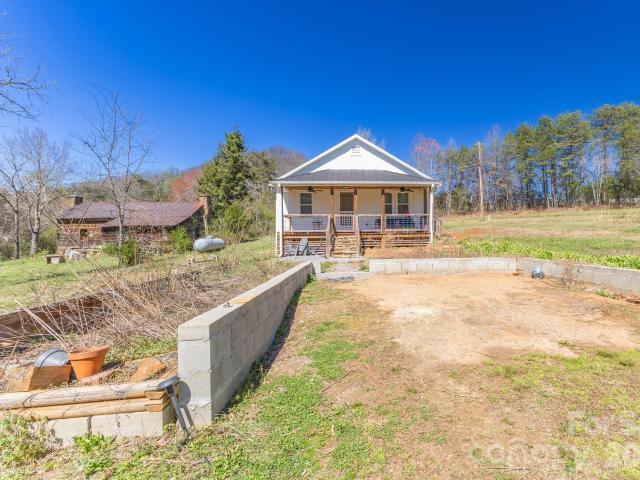 98 Poplar Springs Rd, Hiddenite, NC 28636 | MLS #4360