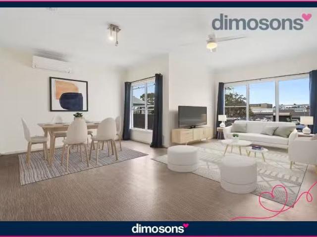 98 Shellharbour Road, Warilla House for rent Listed by Dimoso.