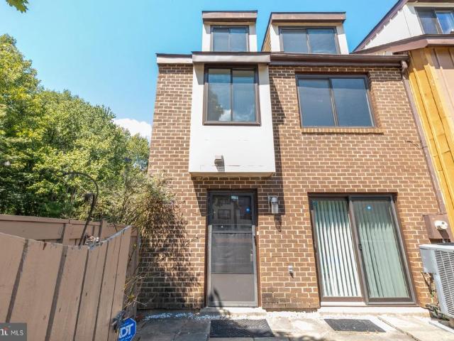 9900 Forest View Place