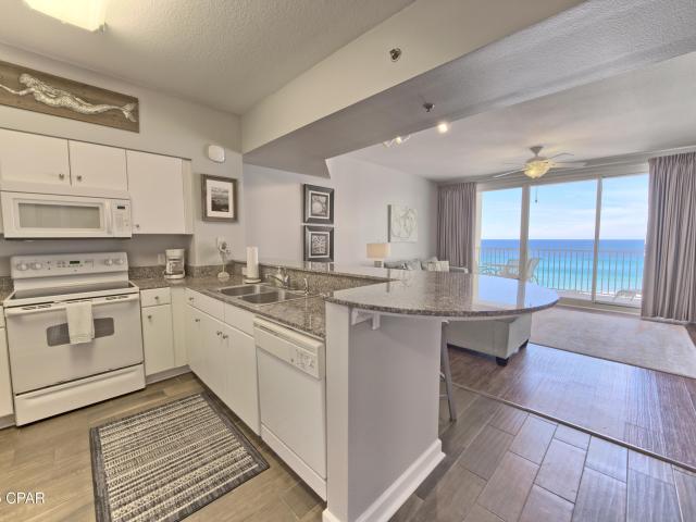 9900 S Thomas Dr, Unit 917, Panama City Beach, FL 32408 | MLS #787672