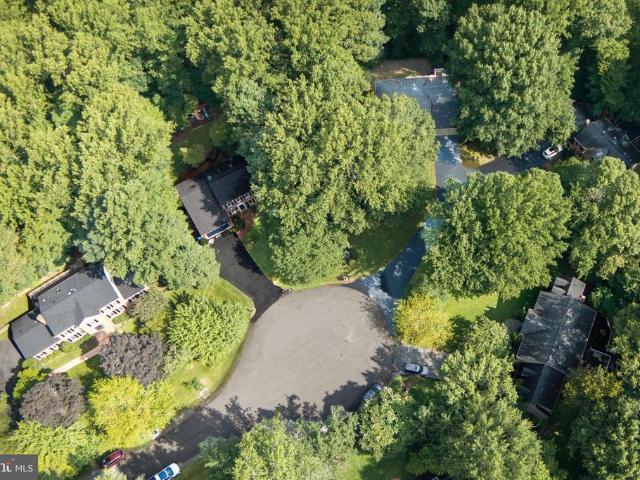 9900 Shady Cove Drive