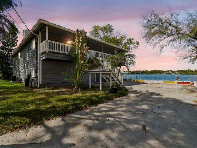 9901 Bay Dr, Gibsonton, FL 33534 | MLS #TB8484