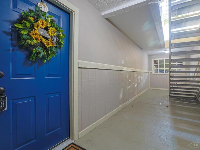 9901 Regatta Drive