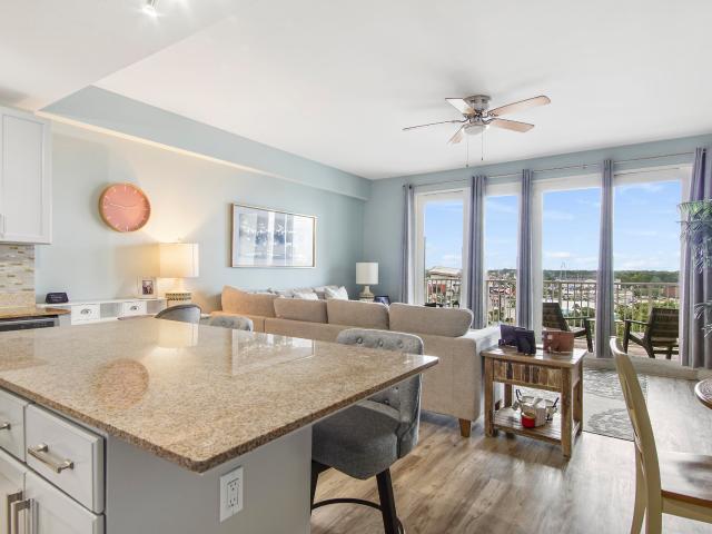 9902 S Thomas Dr, Unit 837, Panama City Beach, FL 32408 | MLS #788077