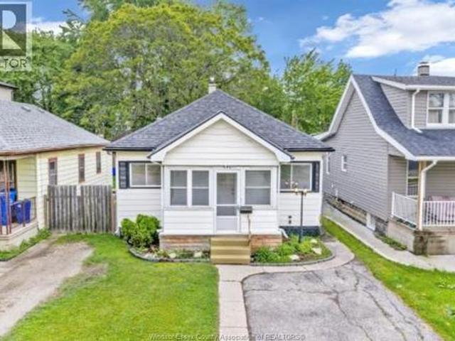 990 Campbell Avenue, Windsor, ON, N9B 2J2 house for sale | Listing ID 26025 | Royal LePage