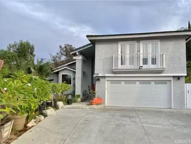 990 S SCRIPPS CIR, ANAHEIM, CA 92807