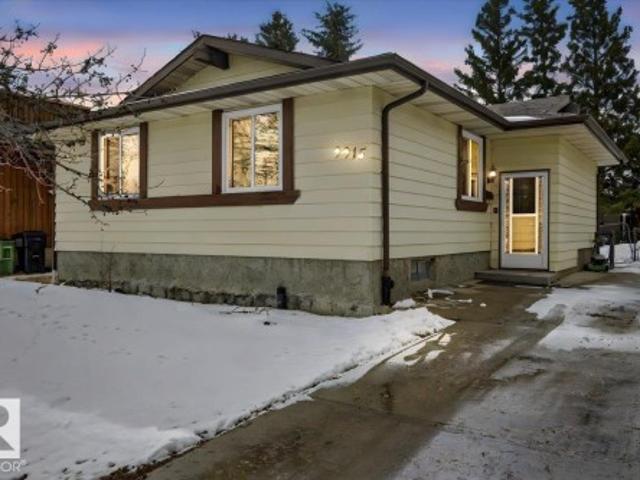 9915 Avenue Nw, Edmonton, AB, T5X 3Y1 house for sale | Listing ID E4485 | Royal LePage