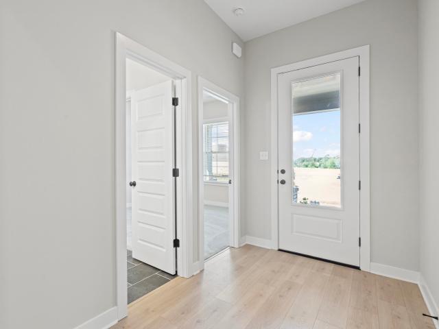 9918 delphinium dr n
