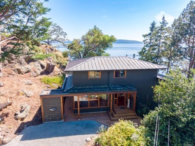 9919 Southlands Dr, Pender Island, BC, V0N 2M3 house for sale | Listing ID 1046 | Royal LePage