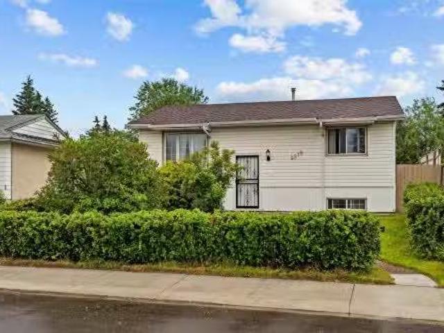 9919 170 Avenue, Edmonton, AB, T5X 3G3 house for sale Listi.