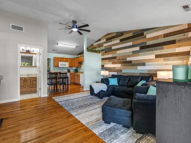 99/101 Williams Street
