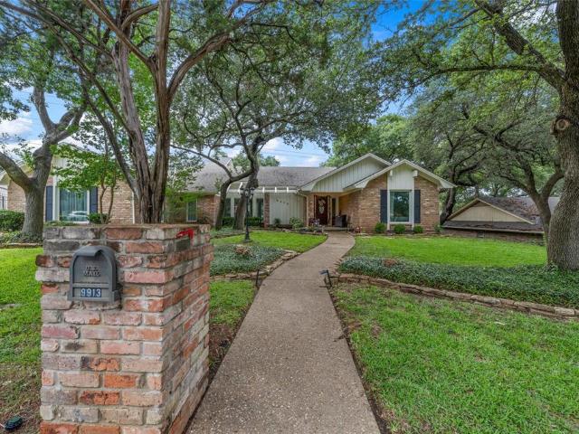 9913 Burgundy Lane