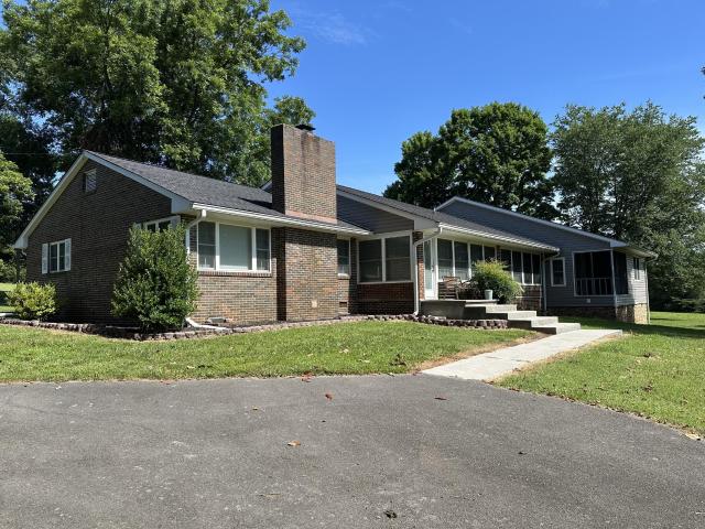 991 Highway 39 E