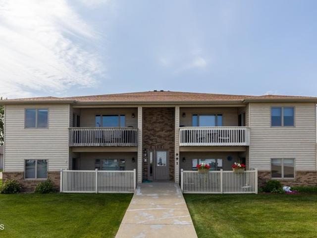 991 Santa Fe Ave Unit 1, Bismarck, ND 58504